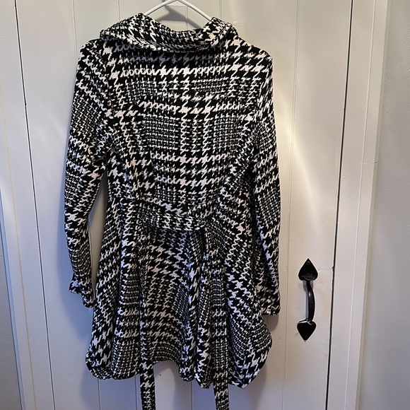 Black and white houndstooth jacket - Picture 5 of 7